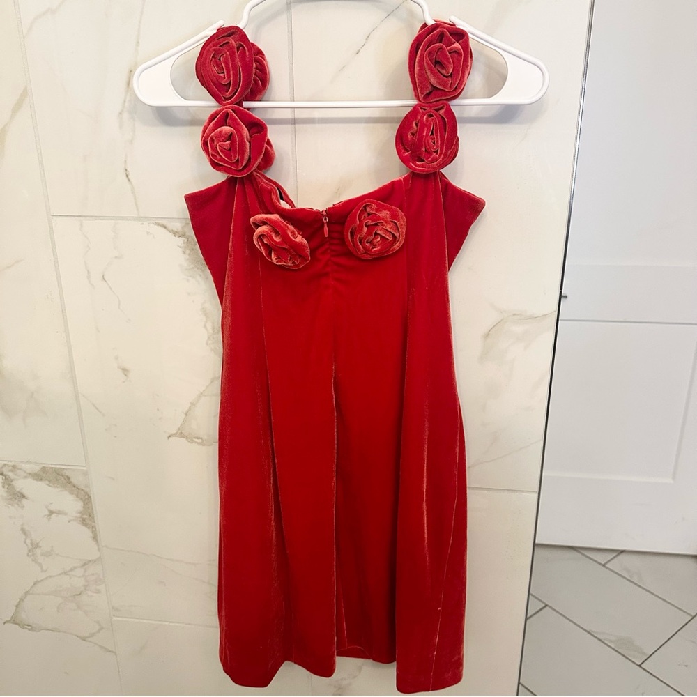Avec Les Filles Rosette Velvet Off The Shoulder Mini Dress - Picture 7 of 7